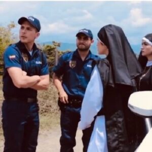 Gonoxeboz On Tvviter Posted Full Video Nuns Policeman Twitter