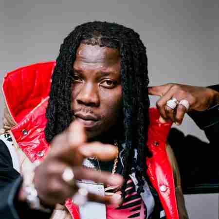 Stonebwoy – Naano Na Oko Fa Bae (Jejeje)